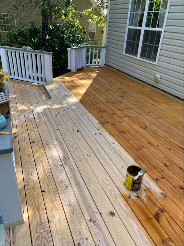 Deck & Fence Staining